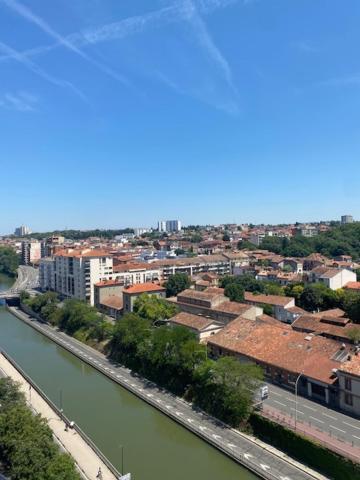 Appartement Pont Montaudran Тулуза Екстериор снимка